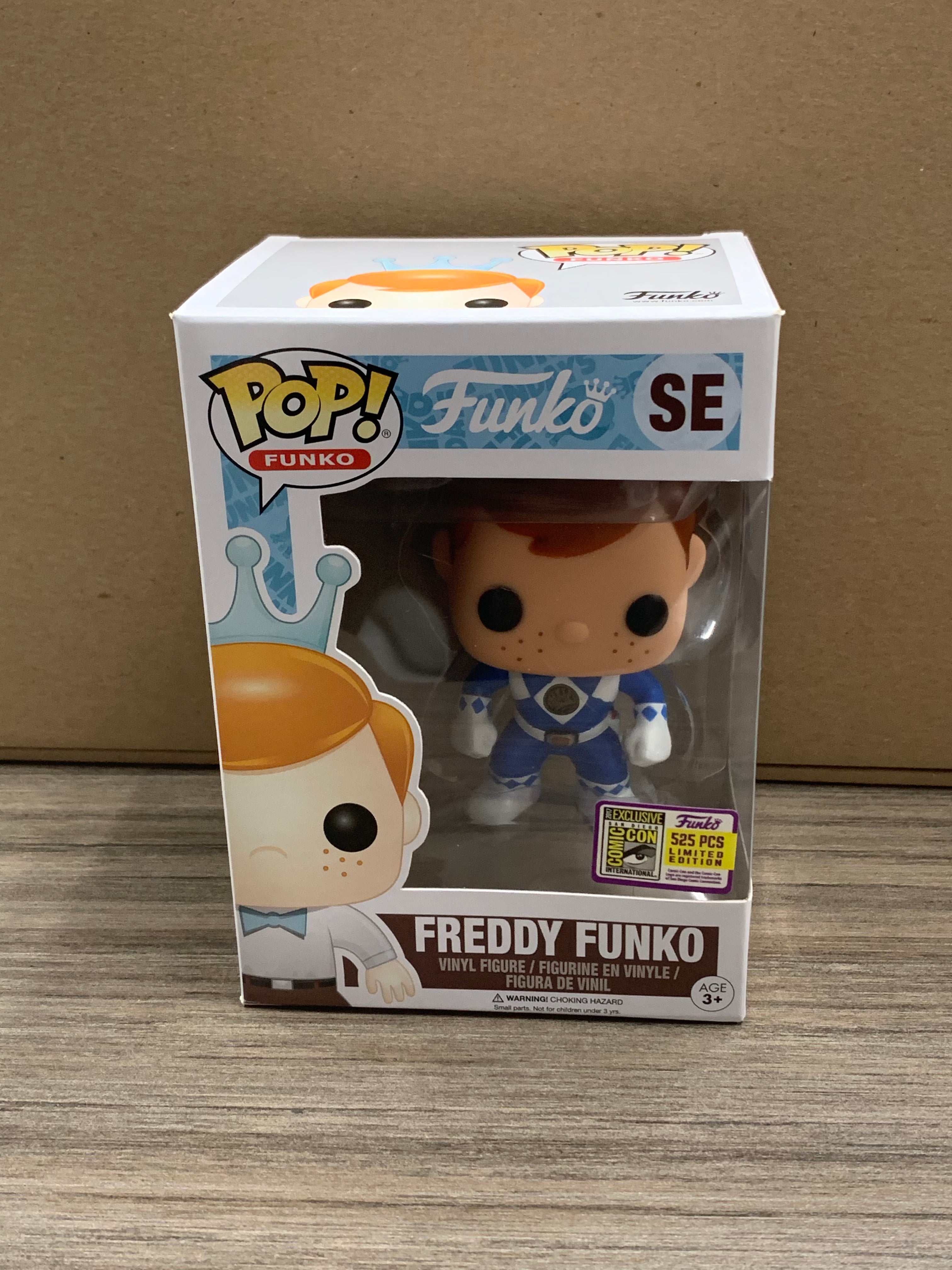 Freddy Funko as Blue Ranger (525 PCS) Funko Pop!