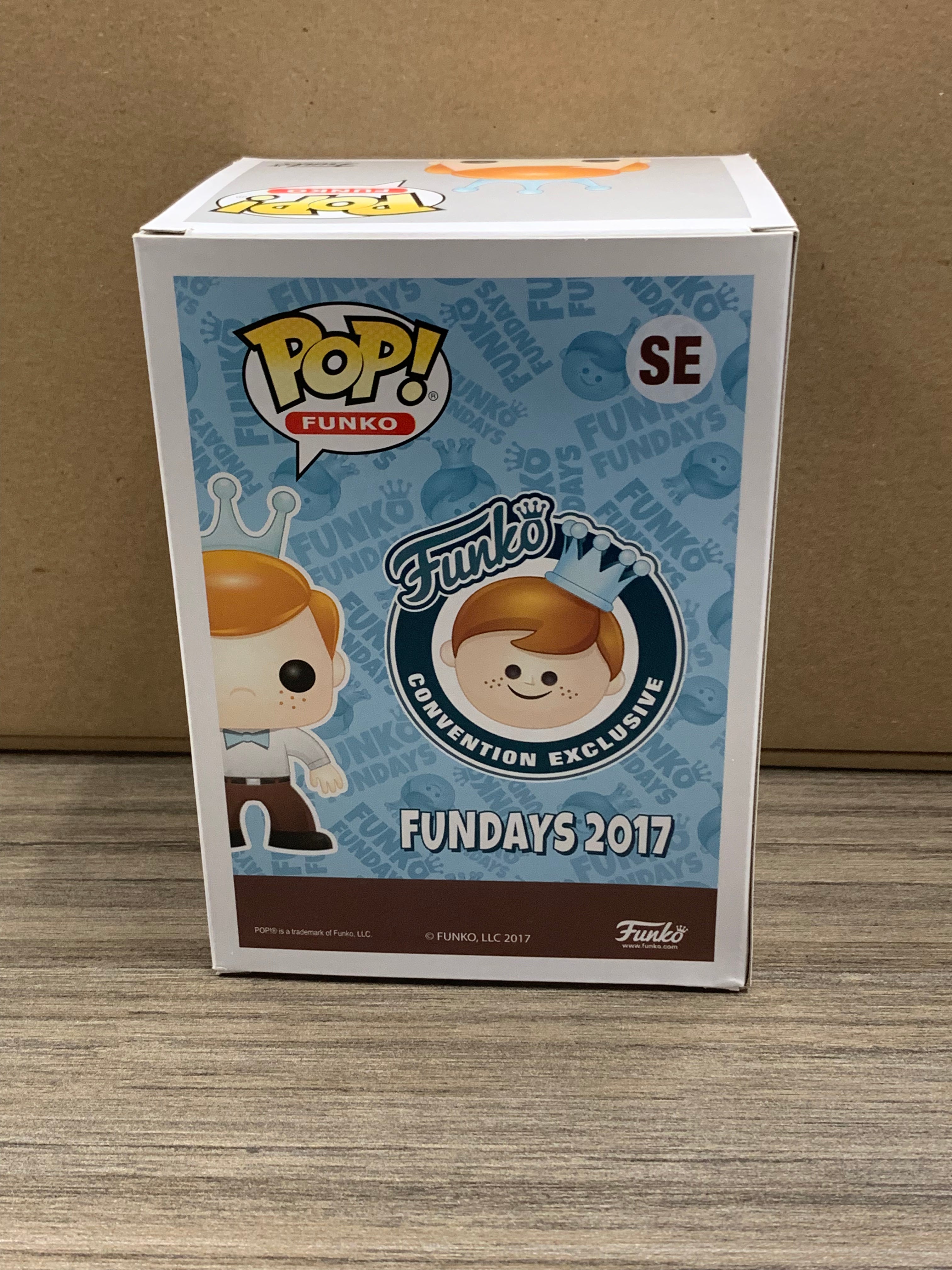 Freddy Funko as Blue Ranger (525 PCS) Funko Pop!