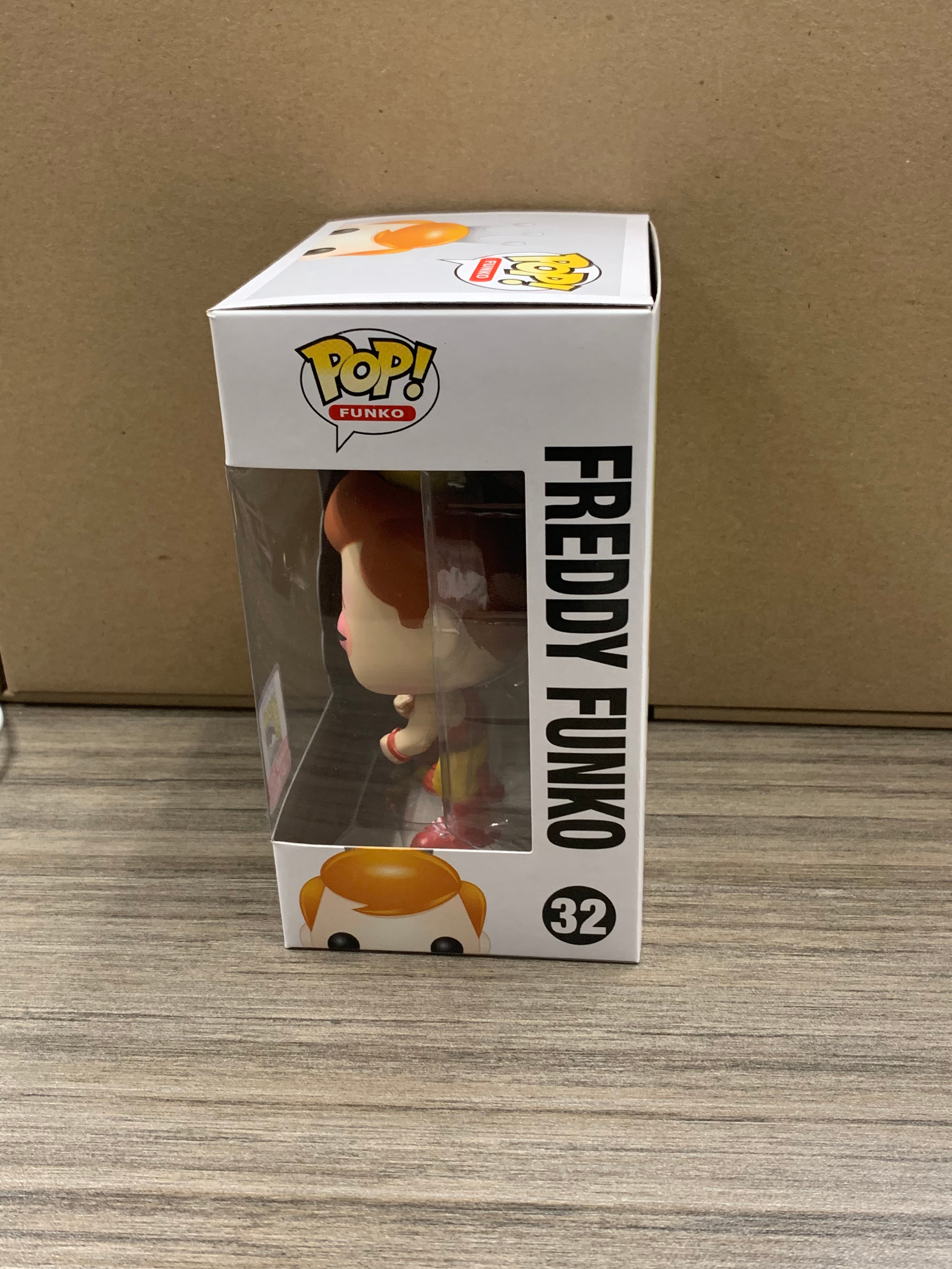 Freddy Funko as Hulk Hogan SDCC (Beat Up) (2015) - Funko Pop!