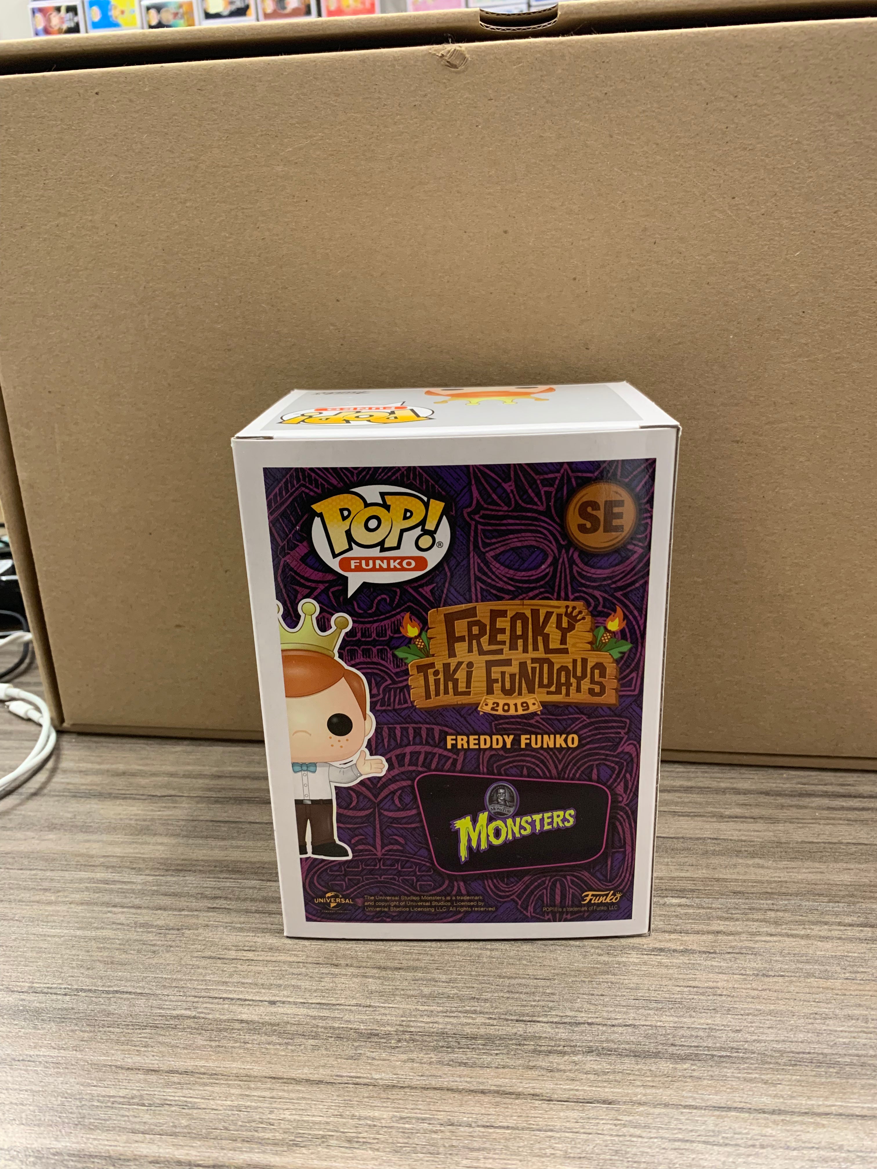 Freddy Funko as Frankenstein (350 PCS) (Error Glow) - Funko Pop!