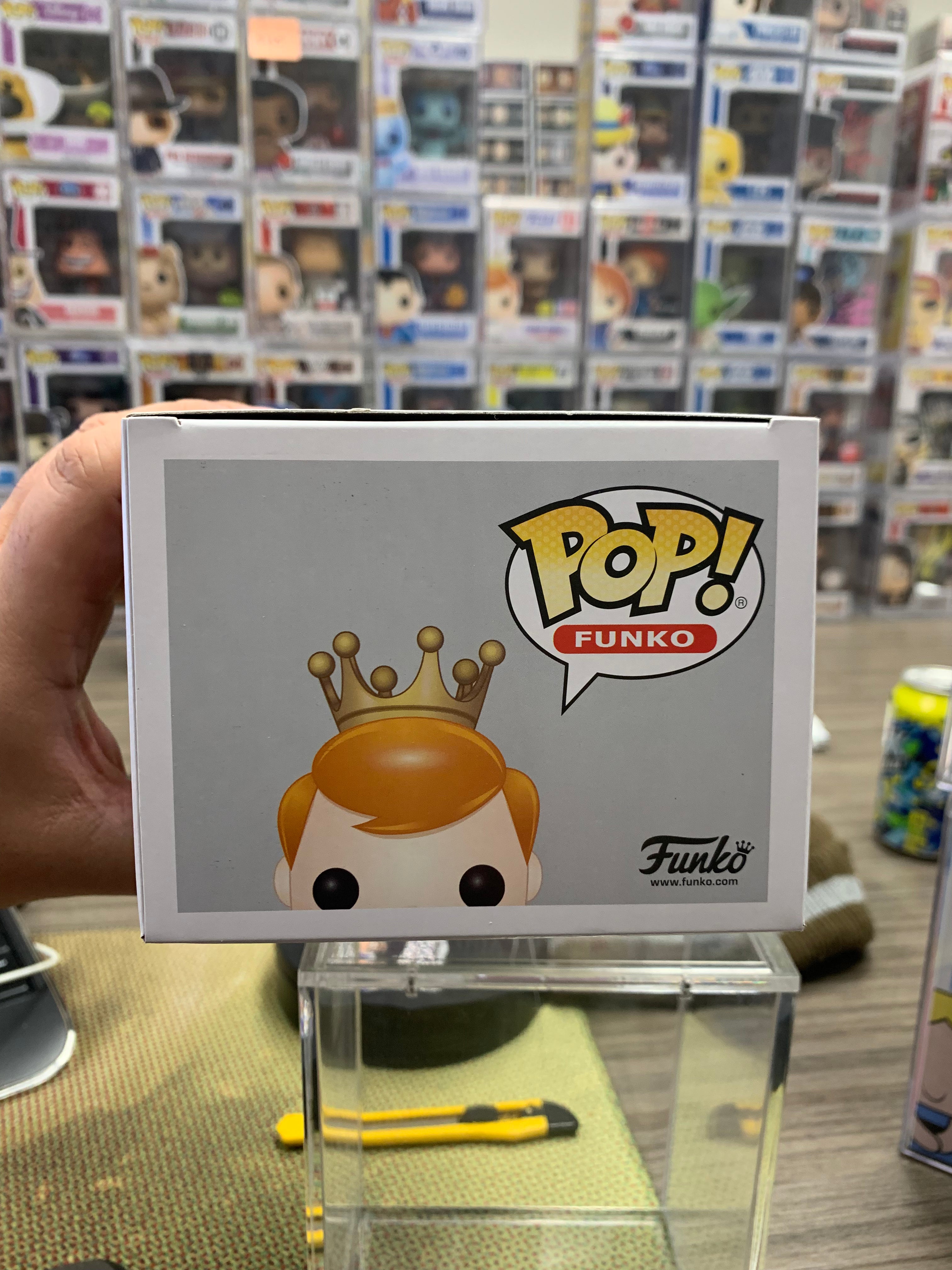 Freddy Funko as Pennywise SDCC ( 4000 Piece) Funko Pop