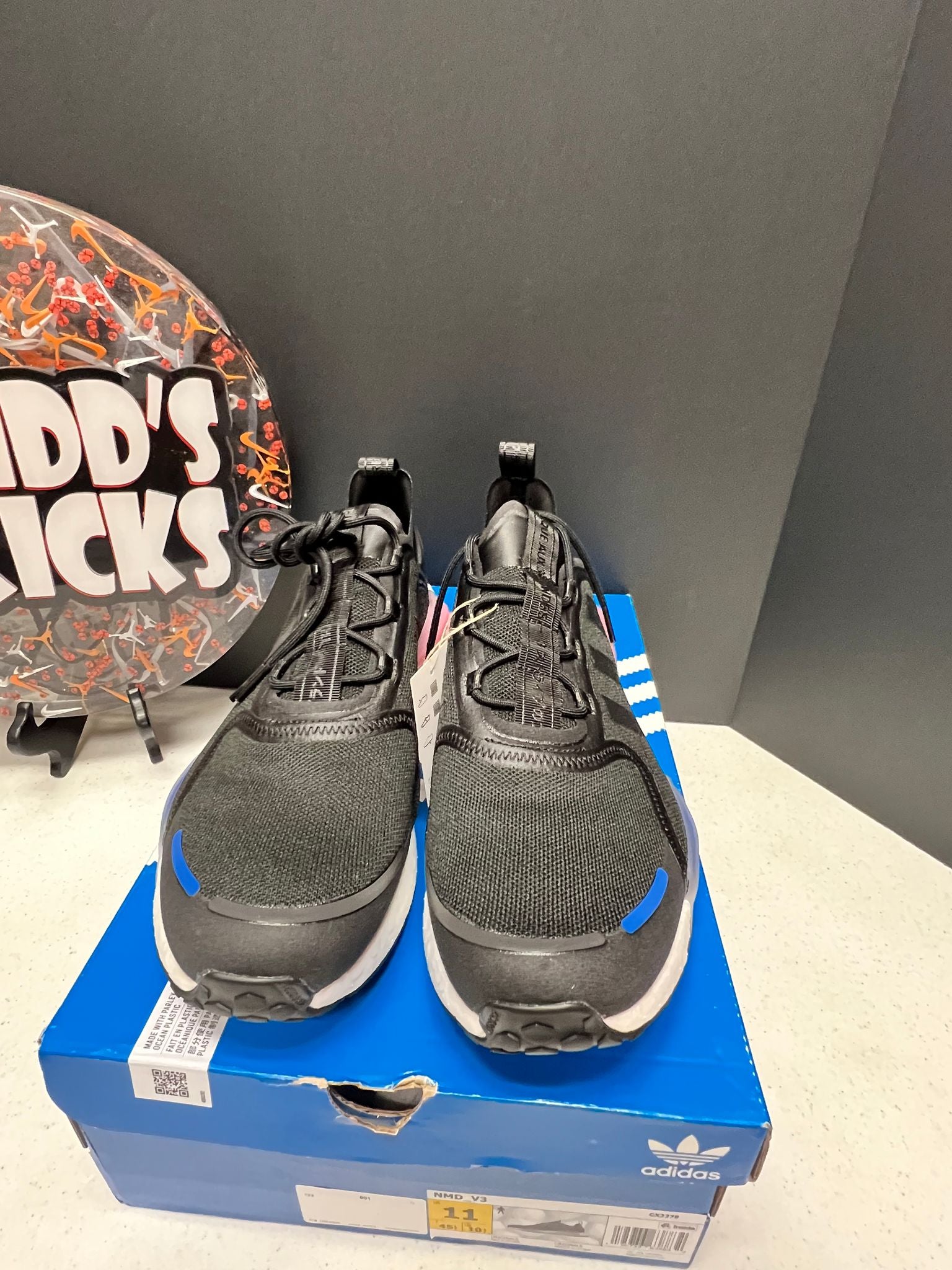 adidas NMD V3 OG Black